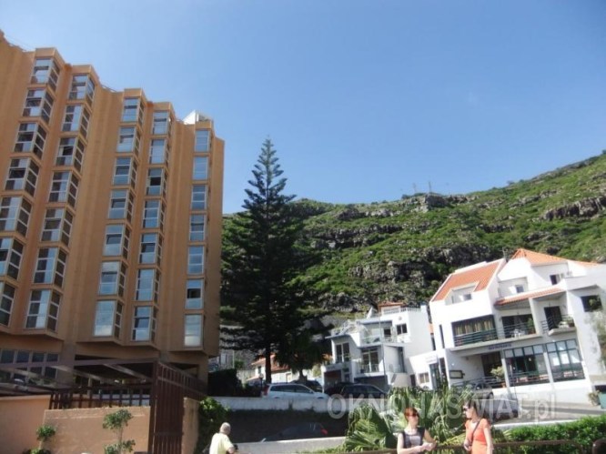 01b45676e634070f0c389a58dba3e3b941a0b566