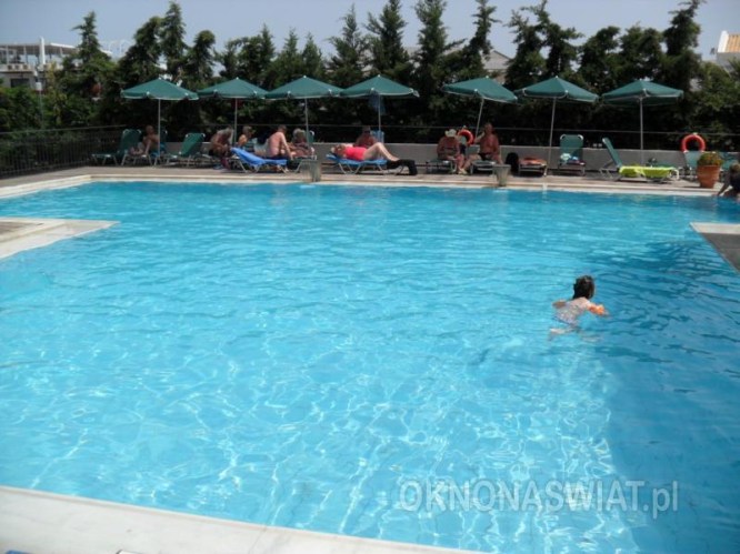 05573d299c2e860aafa025afde9ca47edf4f43a0