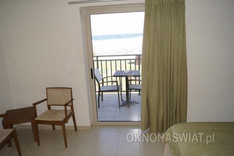 07d50e17c5fedbd047b8af73dce1c5f49e2ab03e