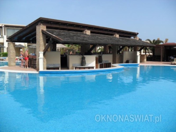 0aecb9f9c99b5af71e4fc33146b41a6274f2830b