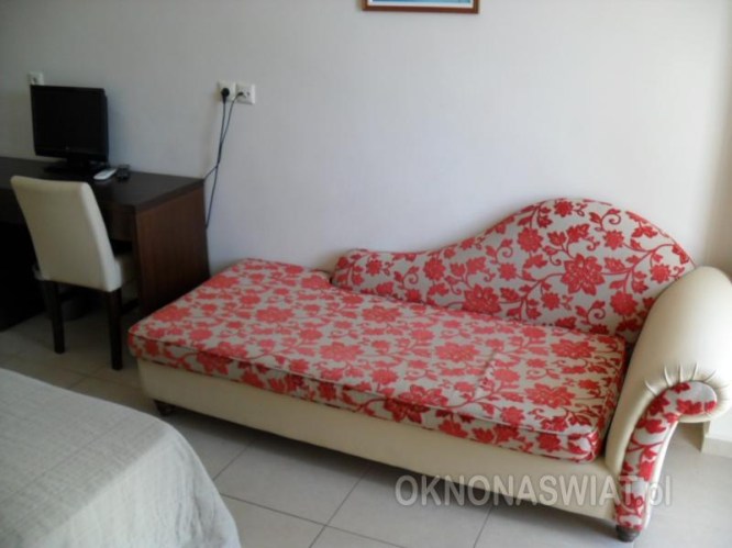 0b8178ff702a0a3b7aac21f2879f9c44ac2f9462