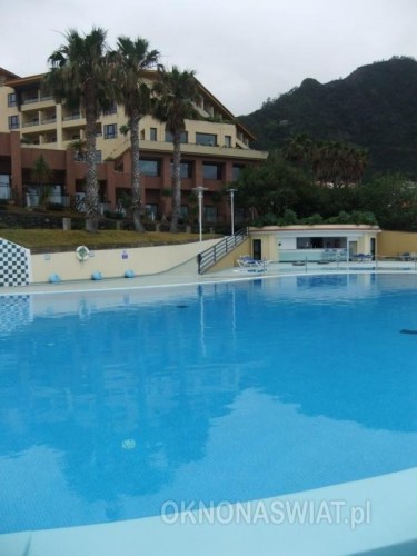 10f05dcbace6d2a470115dccfeb8b0502e9b00c4