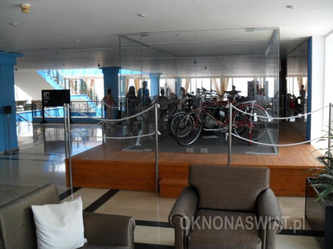 113c7a77fa4796796bc8469e8c8c5b60140d54f6