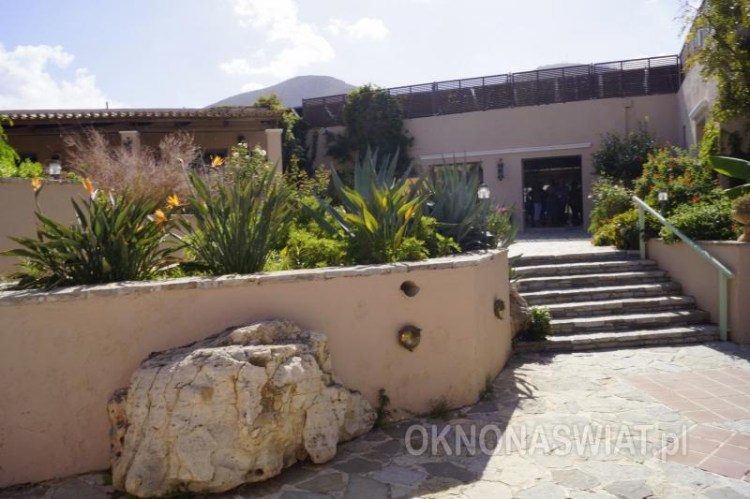 11f174f41700a8d653b92a38a55e7c41676f7513