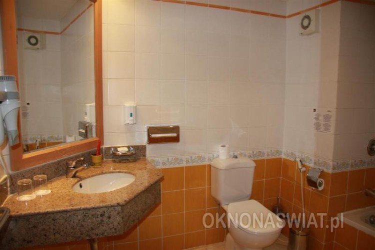 165c0fcf581aa5d23444dbcfc5675e81d93002de