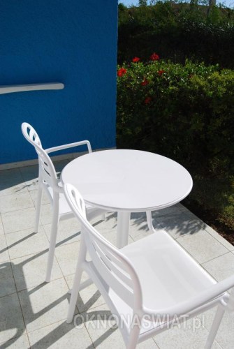 16c86654589fa8ae69a7aa2ed5670fdfaa83efd8