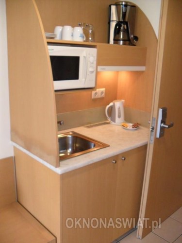 18343000e46cdf9d607d4da92bf300979e7d6ace