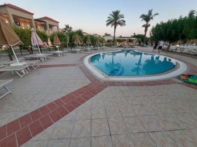 1ac8a9b9-22a7-4442-9e3e-e5c51489a0ac