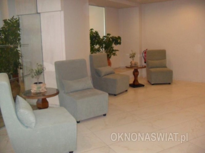 1c3a30e19b76e84eae50d9c22175be04df284229