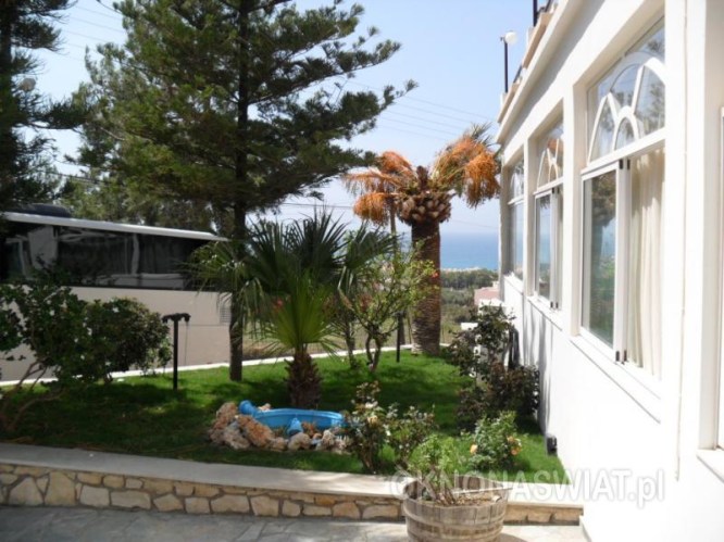 299440b4cfe502933914a48e18241318cfb3cd7f