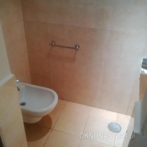 2a8bf5099b02149d5b9a729582edc1ae2b1eba3c-1