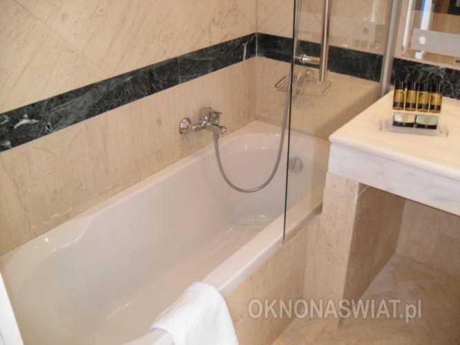 30660bfc15ca51bdee17125cef901d65d440ac90