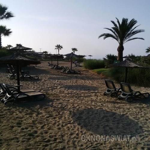 30a4d283096ac318e0ea76580aaa0fa79cf2cb17-1