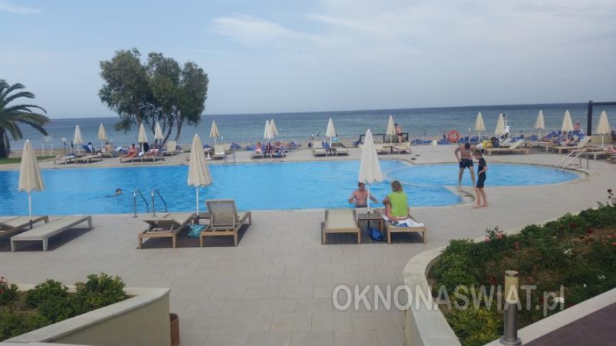 372d42ffa7812f5da1526ce195e18ffe1770dc45