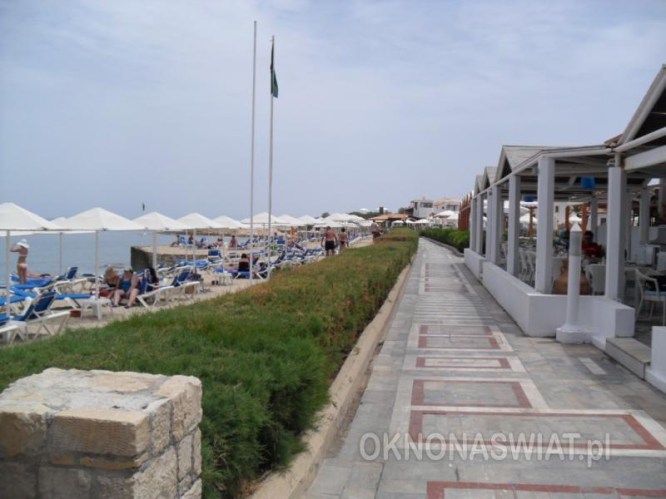 38f84bee8242e846b552de14fb5eade2f4365947