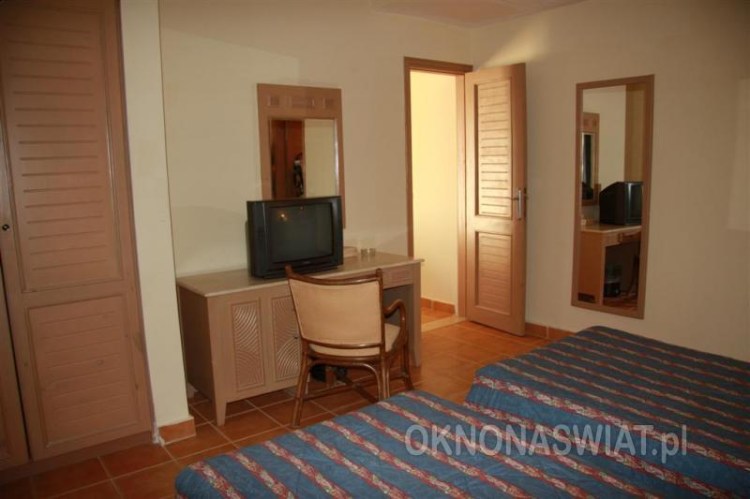 39b58e6b9a3d2f4097f337bd8901e86235a47c27