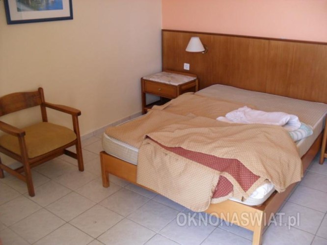 3bdb0687deba4c9460aefc6c12c6a3aae845c10e