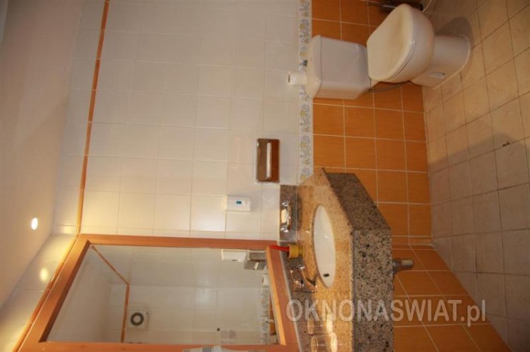 4a00631d66b8e4a9ea9fba86bda725bf68177299