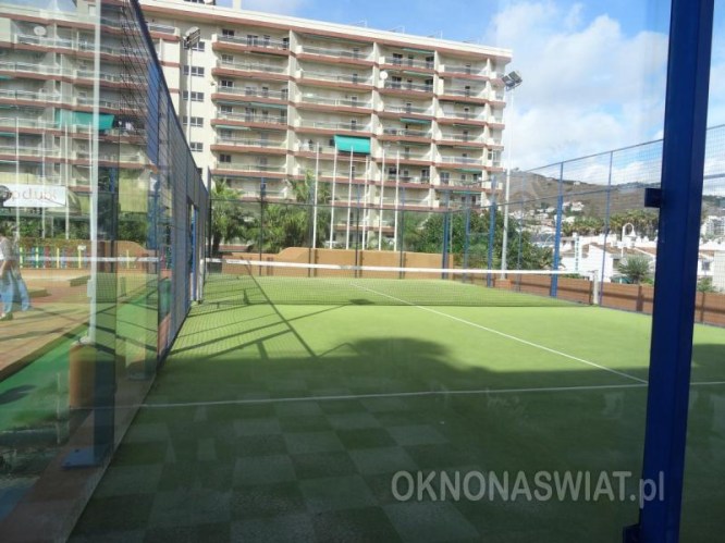 4b2b1bd3f70a3c4ba08bd3c54ef61201008cb646