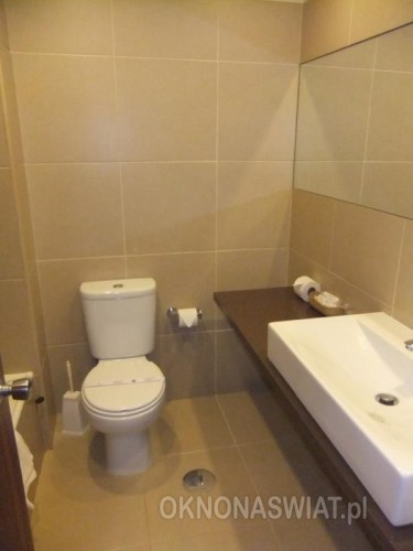 4cb5cb65e8cd64157cf21b3b47ba16f608dcf42b