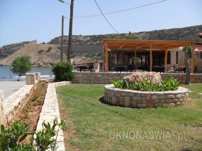 5b32871d8b961a16146b2928caf306ca1370853e