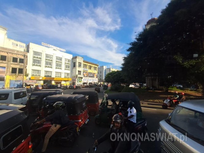 5c23216def6b3841141ff2e0a887847d1a3df716