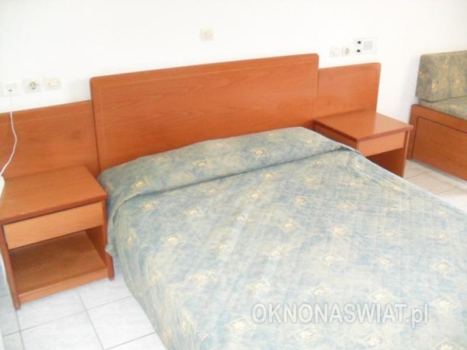 72318758817604cf48a41a6bbe0eabad83fac30a