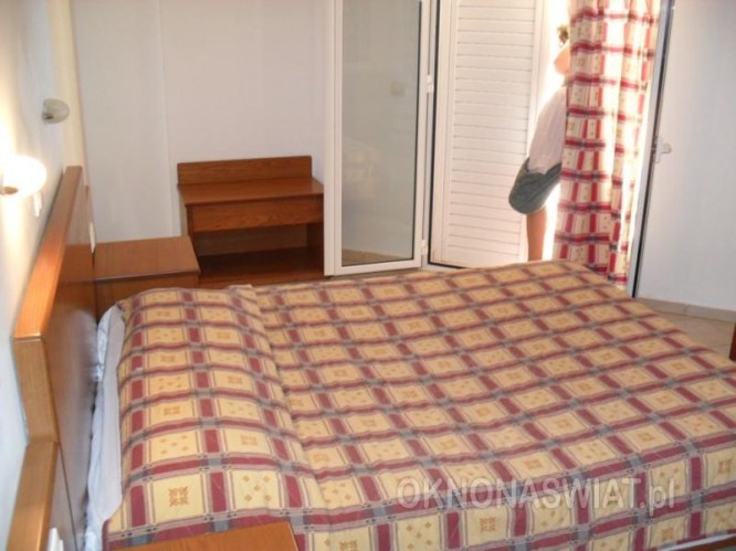 7a3d514a2cfed800b38caf63ba61542d9f72e806