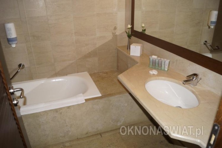 7bc46a4c3536e3b01360be1be8350ba66b25c072