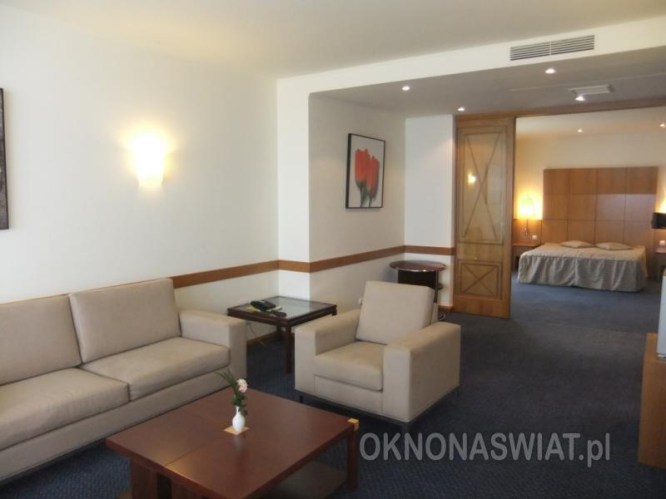 7d5793ed26465914ccbbfc762da97f72b1f45ee2