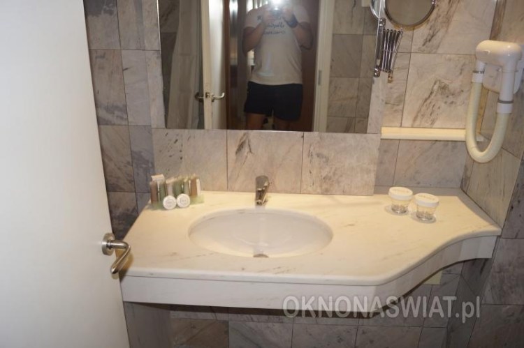 850924eaa4bd77d626104c66273ffef9a4f72a48