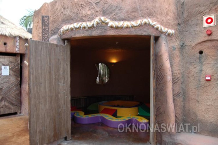 8b08a2cee89bf4f6400cbbfbcbdfd4e720f721b3