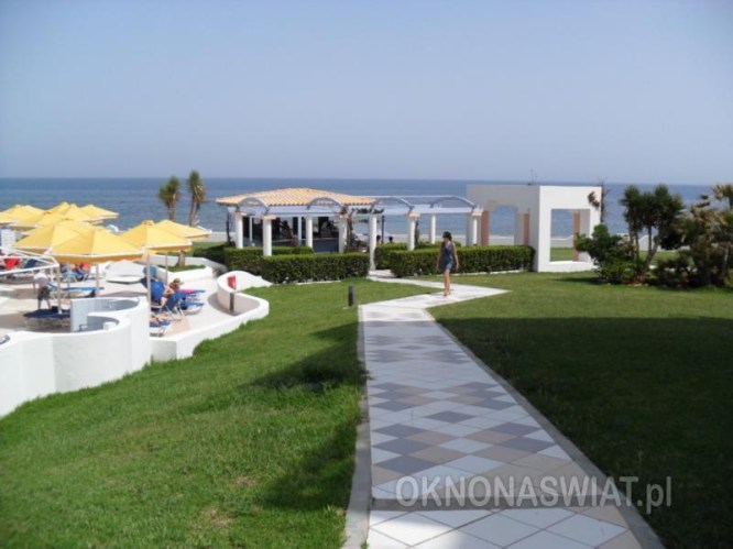 9ba567c993bca87ef939064daf17c18a2acd3808