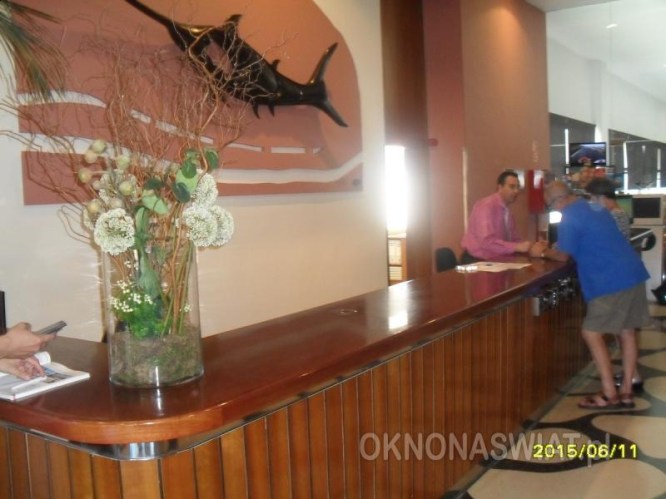 9e1c60b0386e4c76b6909bd9c1ca50fc67ea1ef3-1