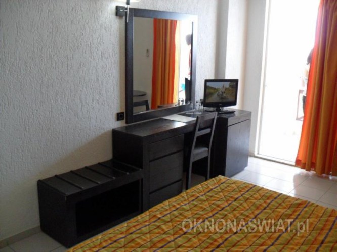 9f4d9c0738ff203a51f6ad722cd7a77b6dfe5338