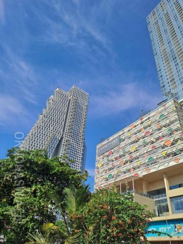 a5878400d1d4316057bf620741207507abe7383b