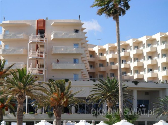 a5b69165b2fd3c34d4eaffef2931248310afa3d9