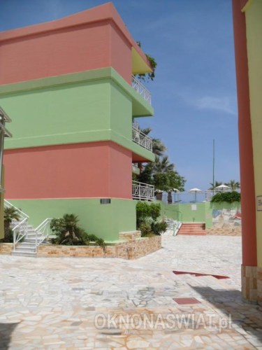 a93542a823943a60fcfbdef9c7df3a748b973d4f