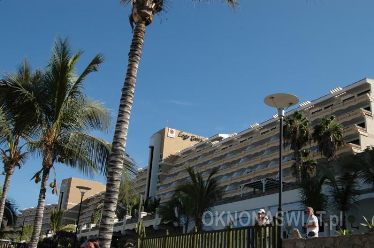 b08bb00c1d9efed955062766a97c5c598df33881