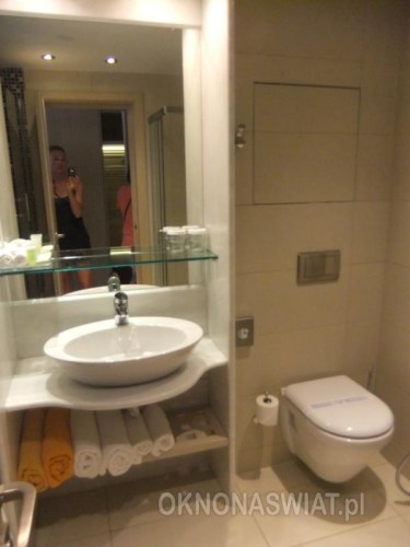 b5042a620d37737d5395505d4696a17e7a1ec3f2