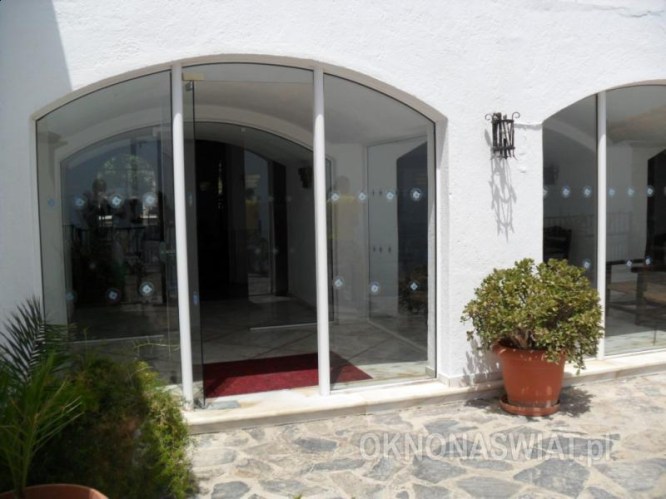 b8600dabbd864805d7bc0a52265e5b9e22ce6193