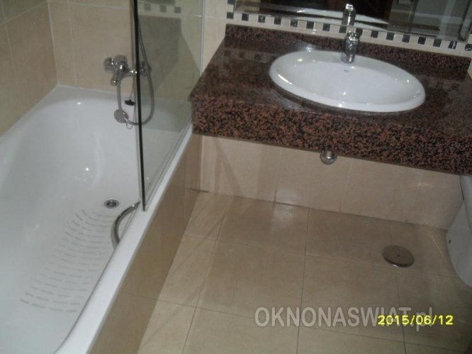 ba8246fc9c13469008bfcc4ab0571c745712de63