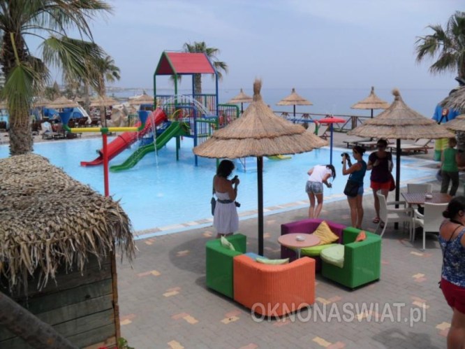 c4e8387435f721eebae579bfde92d5f66b55dc86