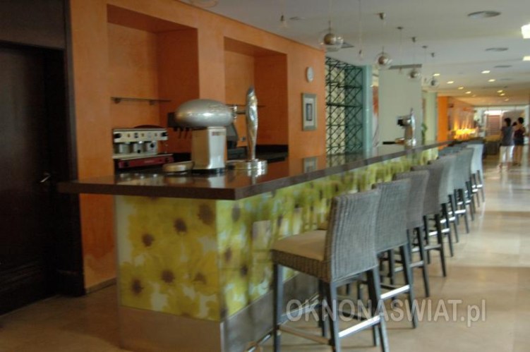 c6516a755ac7bf9fe5e2c5e285e937df7d335984