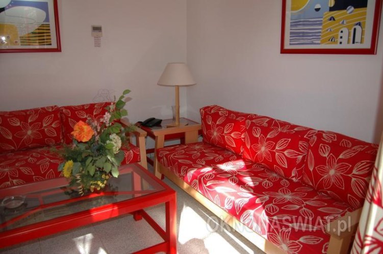 c85faff2239cdf0d14822af98e19688c3d9b4cfc