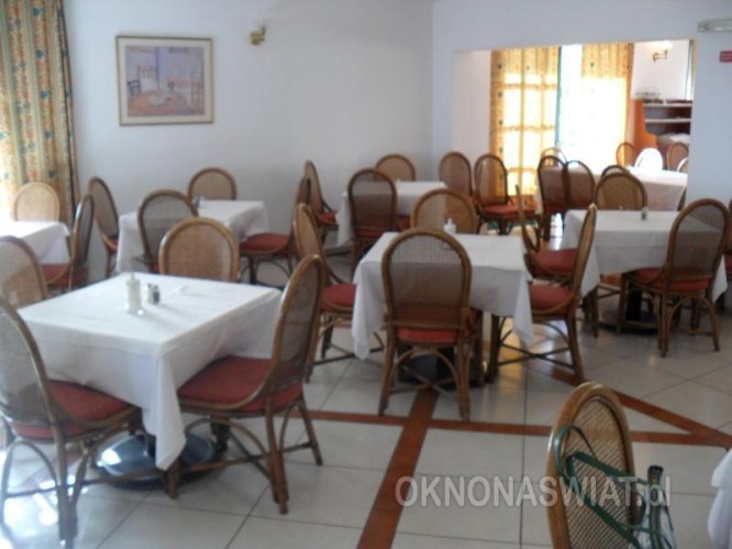 c8ffae8866e1f8c59172781ccfcafa4289bef462