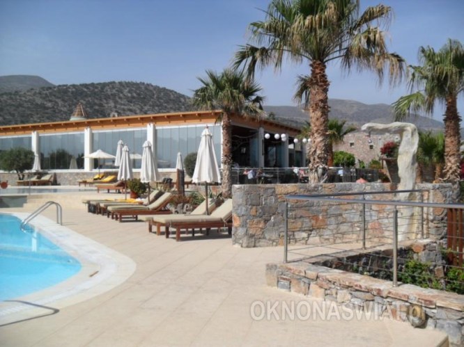 cec2bd8a3f2c67f5531de39853d56b7ce56cb871