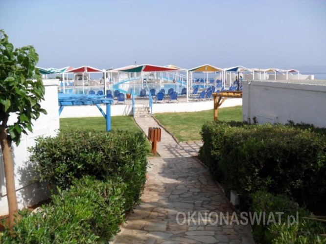 d1082a423aa13ad355c1b7e3bb129f5b28b9f229