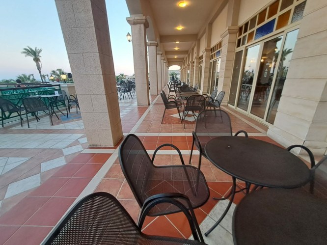 d1823825-f663-4158-a50d-3a1284e3a75c