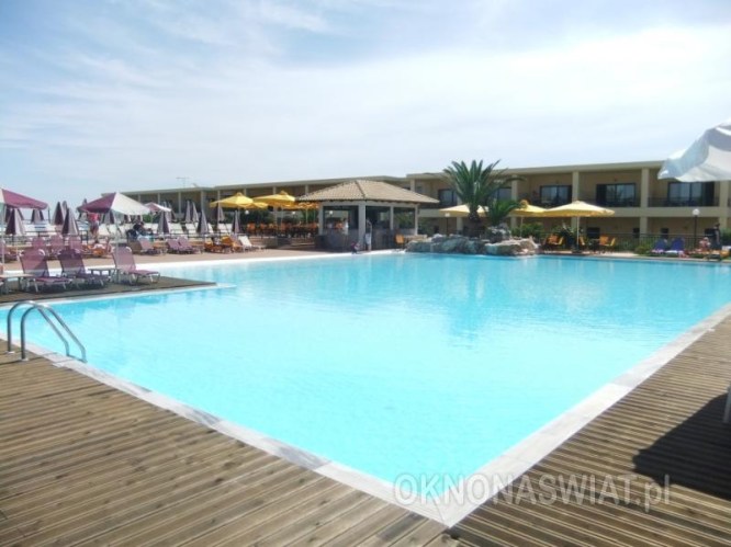 d4c6a64820eda3d371d0251dac458d9950356cb0